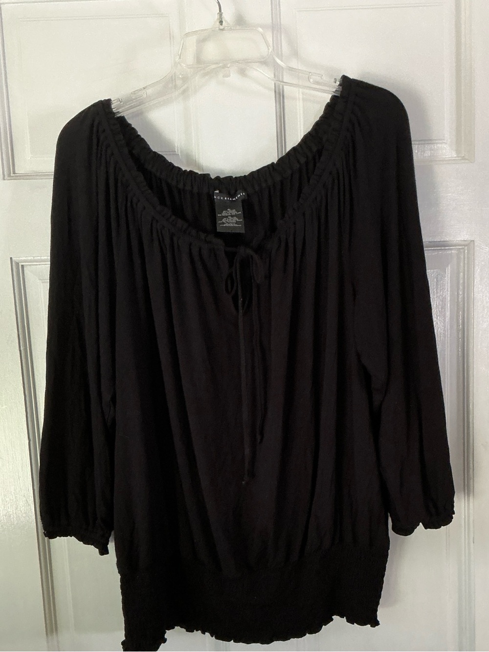 GRACE ELEMENTS BLACK PEASANT TOP
